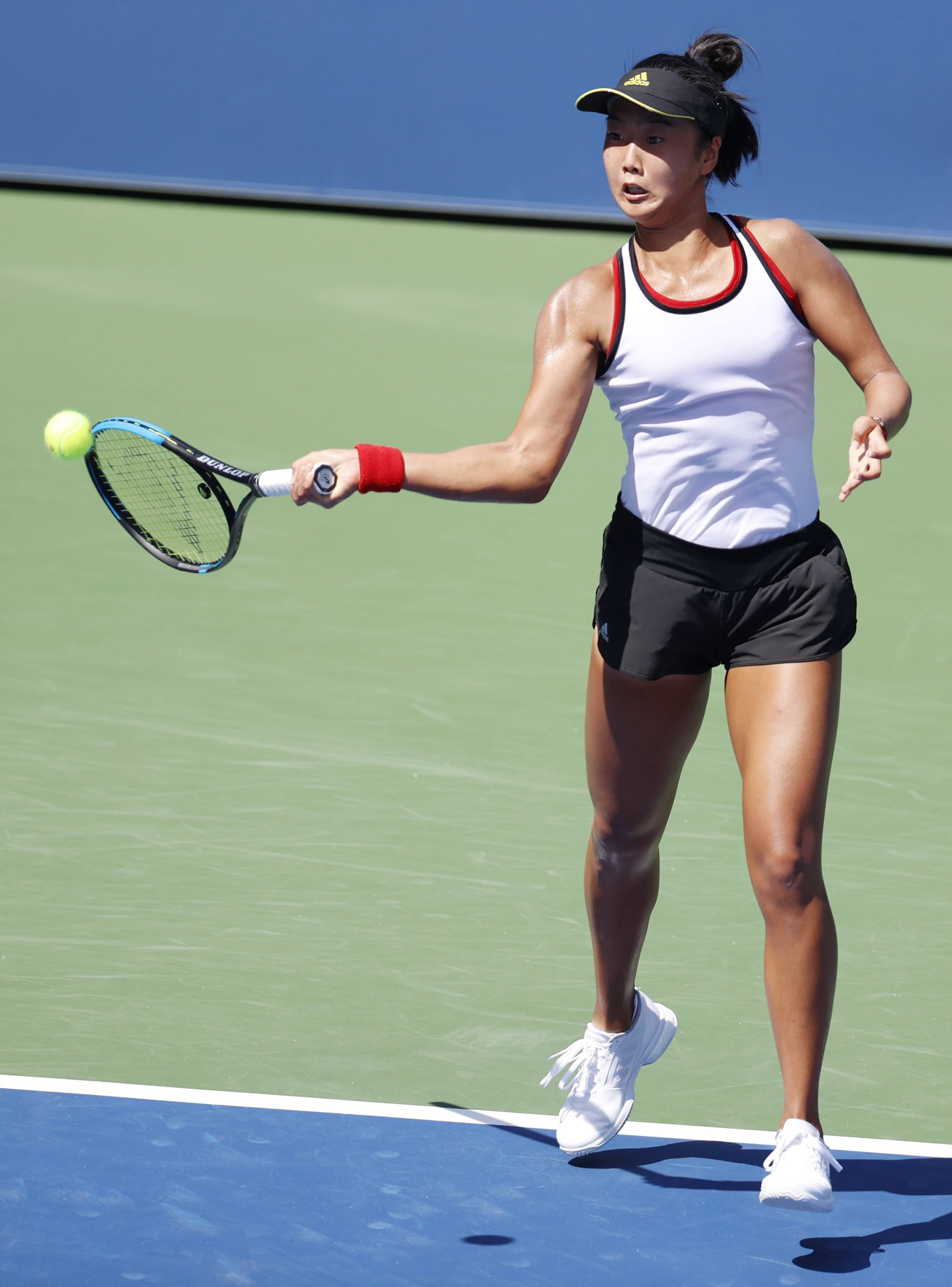 应与合作精 应与合作精