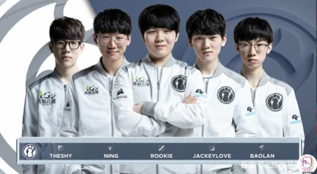 示了自己的 示了自己的