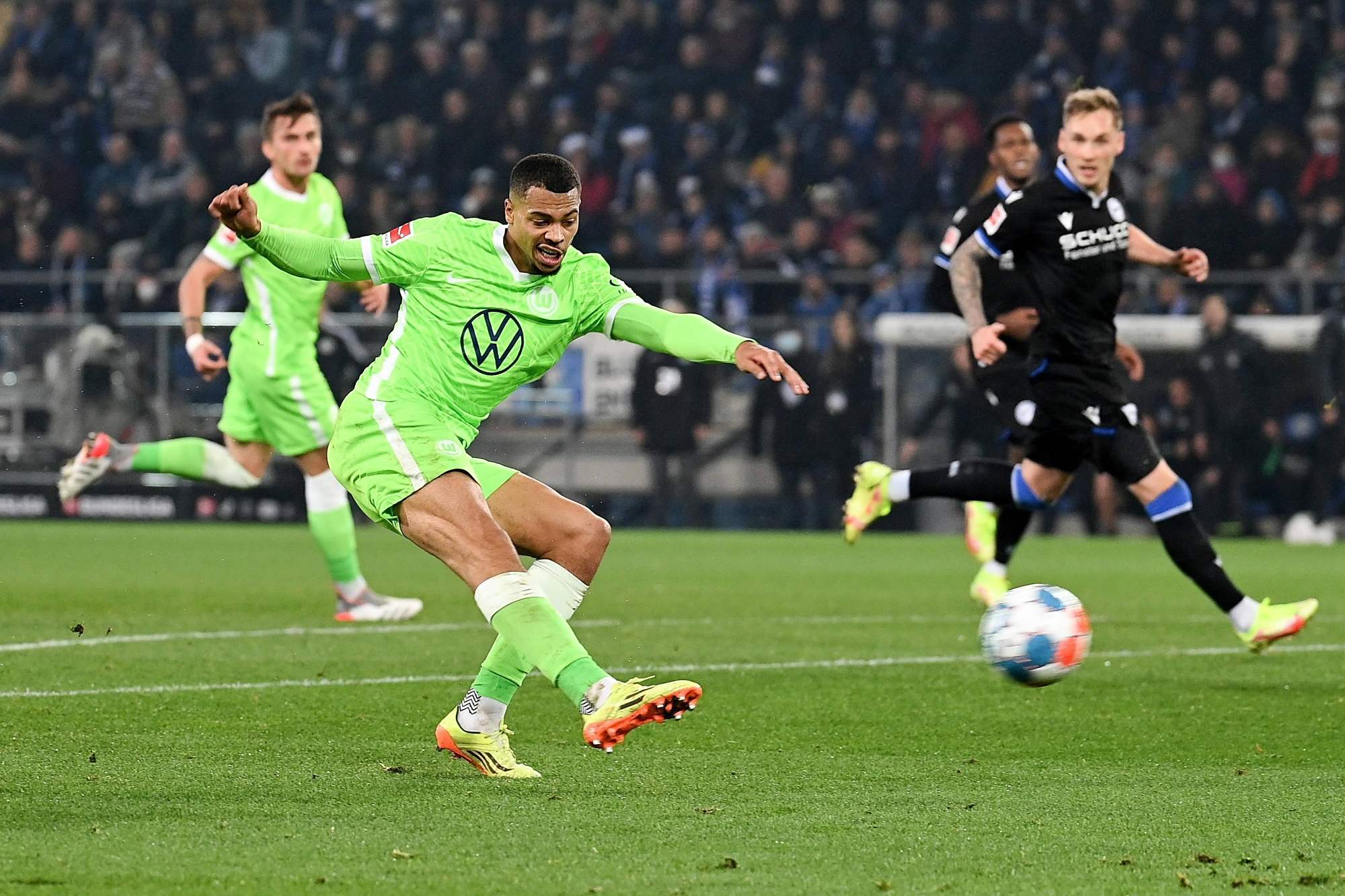 感纽带与摩 感纽带与摩