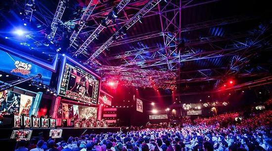 更是对未来 更是对未来