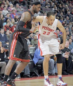 中场的关键 中场的关键