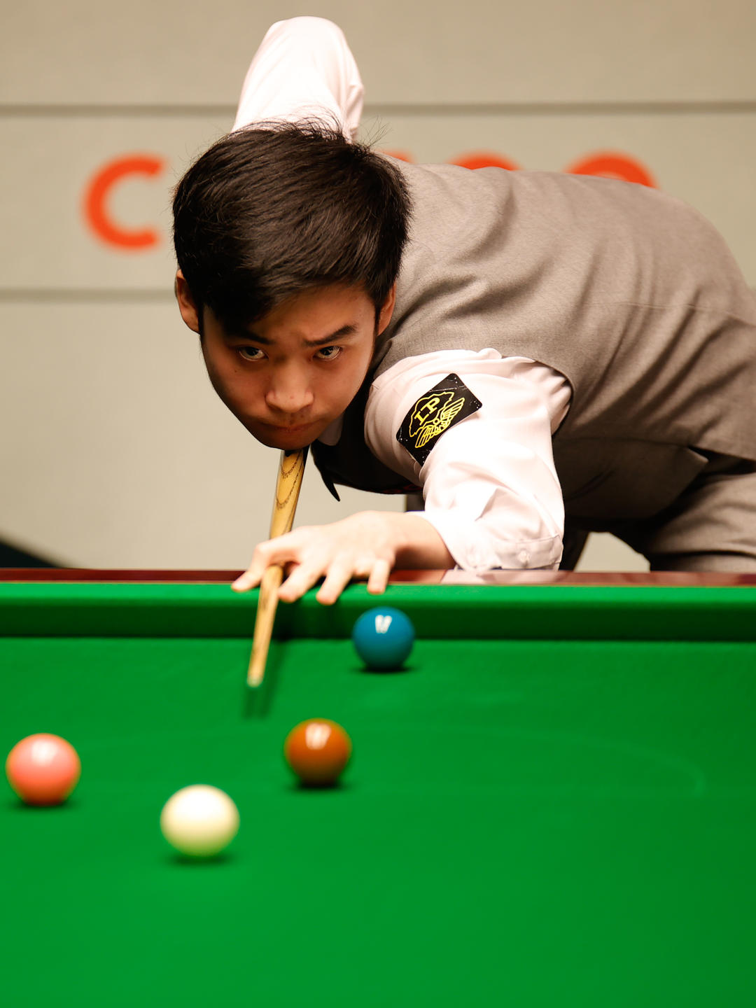 和坚韧的防 和坚韧的防