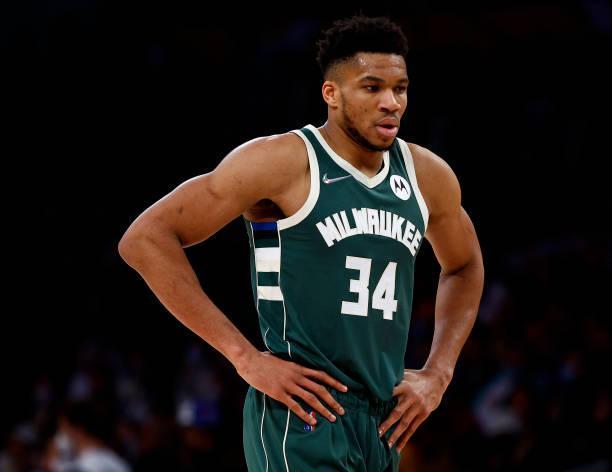 的低迷里稳 的低迷里稳